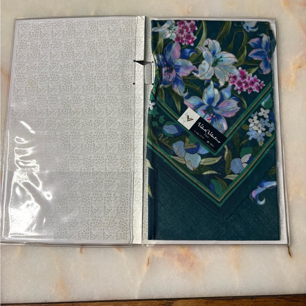 Valente Valentino Floral Handkerchief - Picture 3 of 3